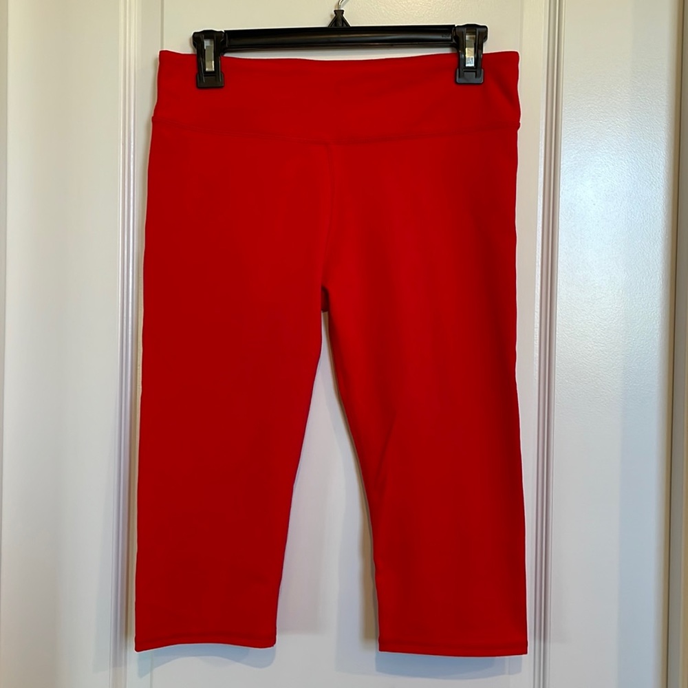 Fabletics Bright Red Crop Leggings